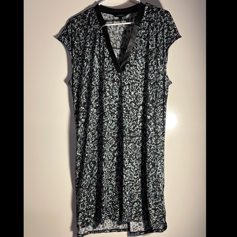 Banana Republic T-shirt dress with leather collar